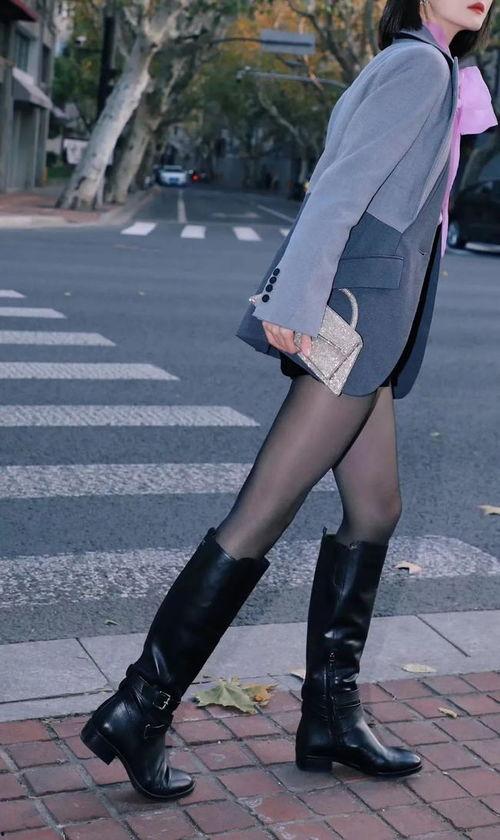 黑丝国产,探寻神秘黑丝国的历史足迹与风土人情  第3张